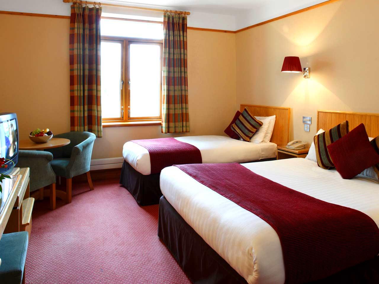 Tullamore Court Hotel Eksteriør billede