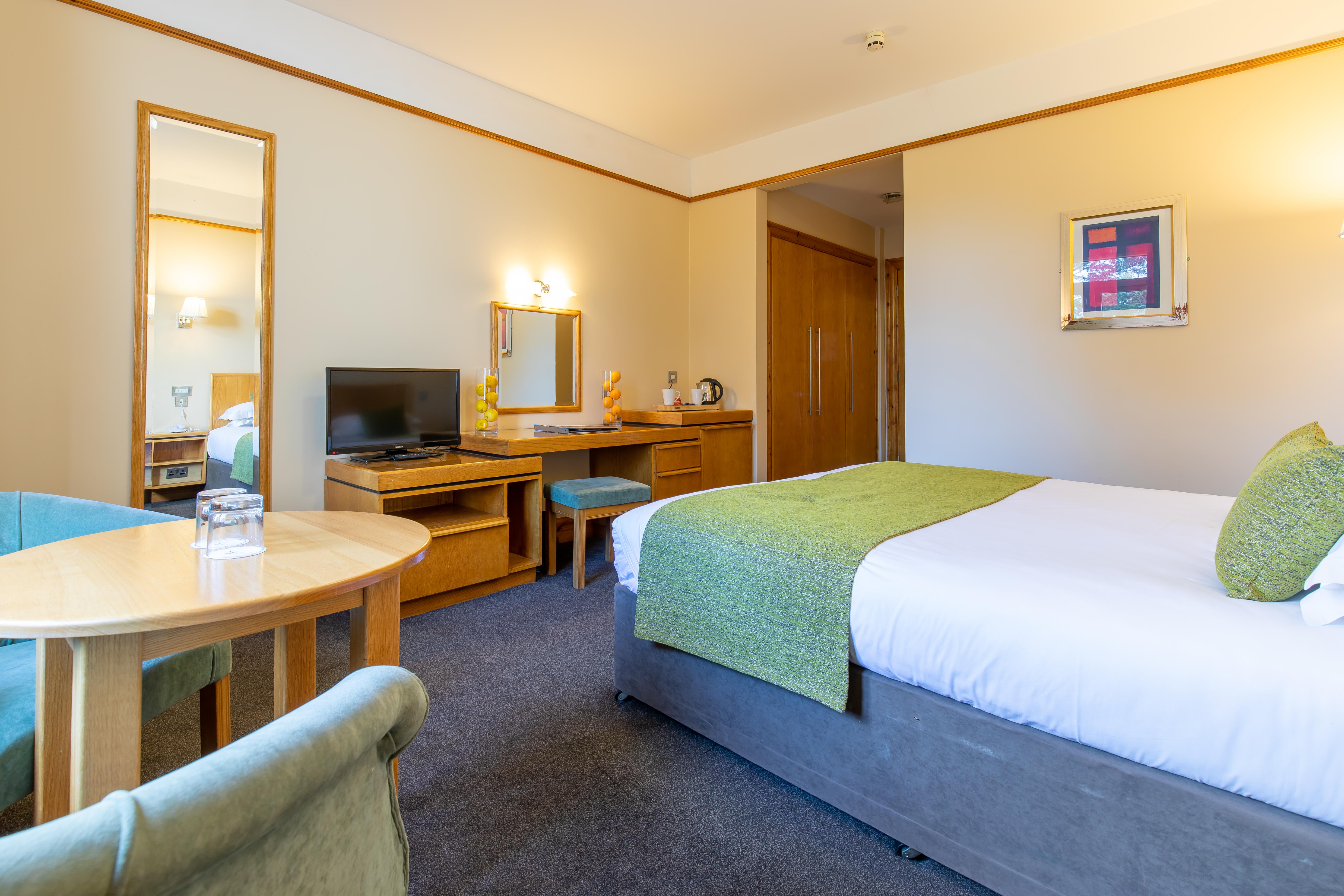Tullamore Court Hotel Eksteriør billede