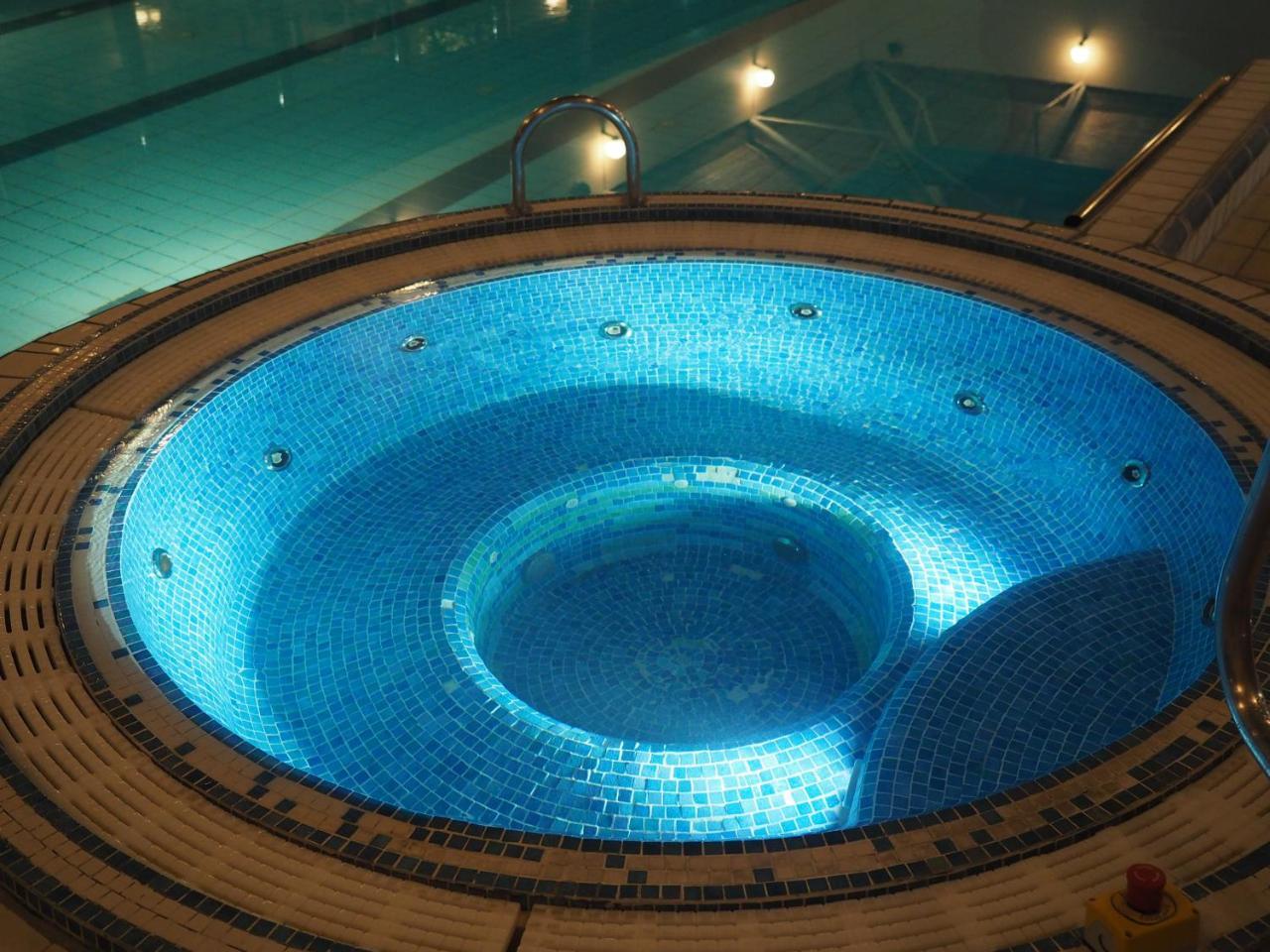 Tullamore Court Hotel Eksteriør billede